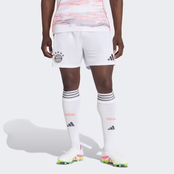 FC Bayern Auswärtsshort 25/26