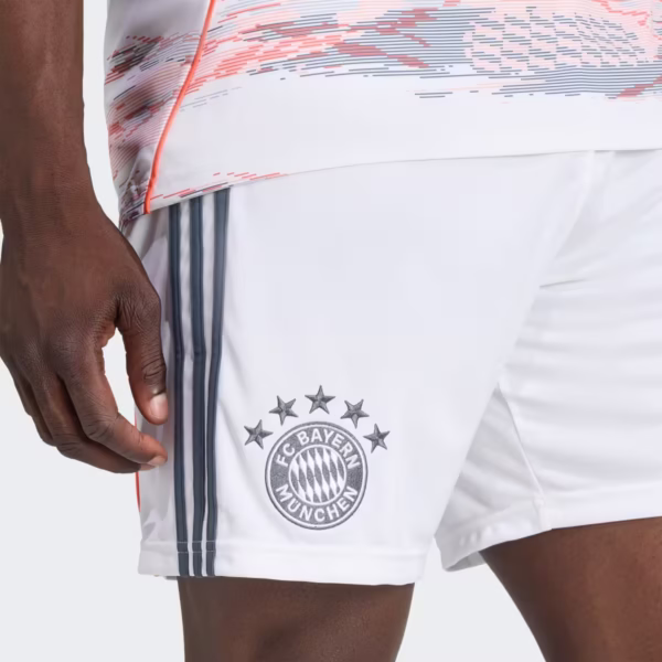 FC Bayern Auswärtsshort 25/26